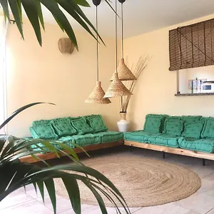  Hostal La Casita España